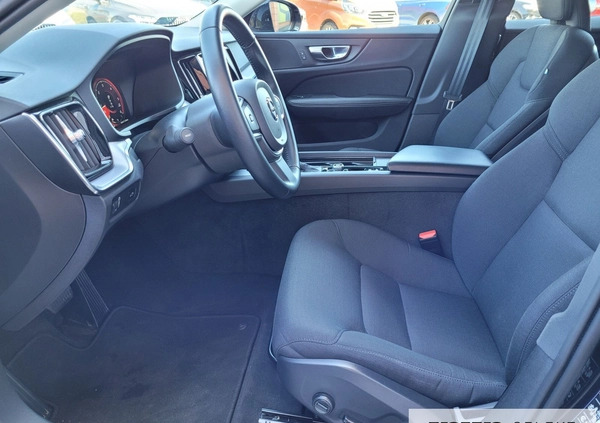 Volvo V60 cena 115900 przebieg: 72124, rok produkcji 2020 z Wasilków małe 326